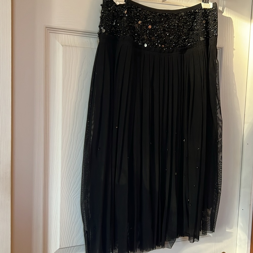 NWOT VTG Basil and Maude Skirt